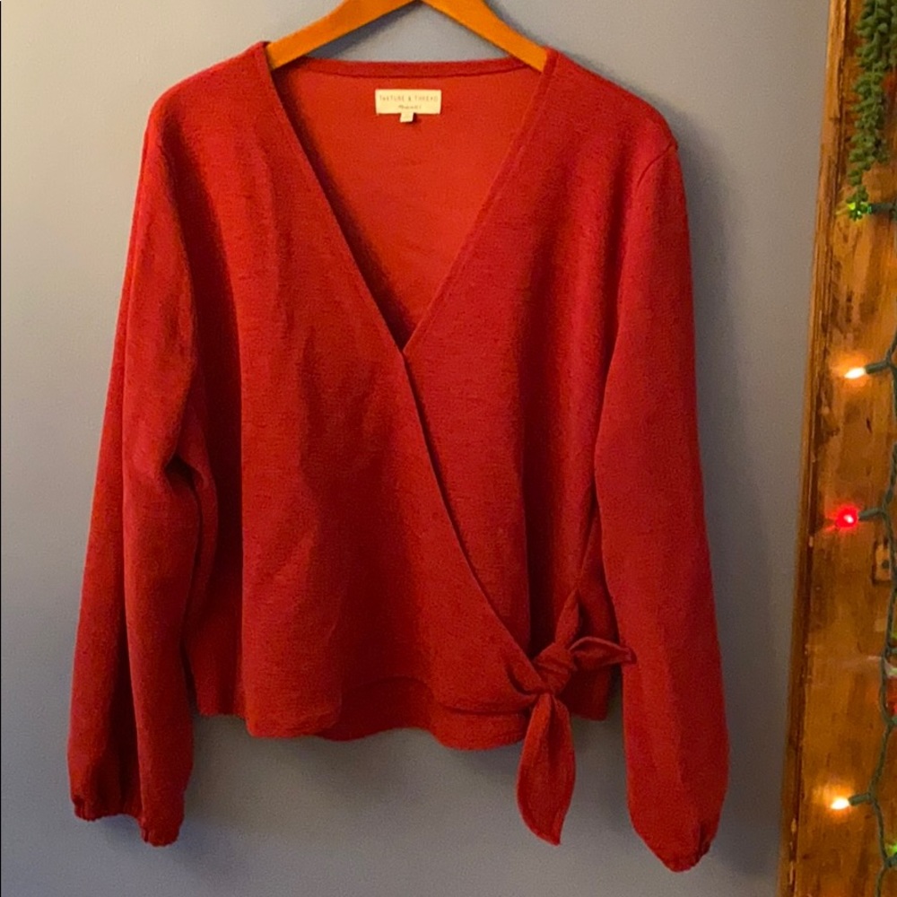Bubble sleeved blouse